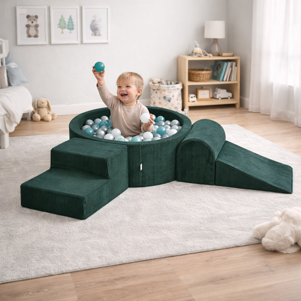 Foam playground with round 90x30 green corduroy ball pit + 200 balls
