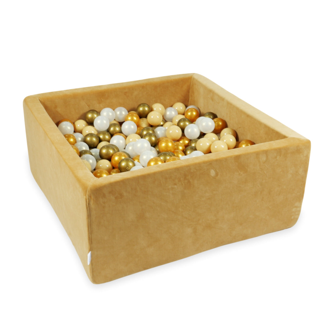 Square ball pit 90x90x40 cm in soft Carmel velvet, 400 balls