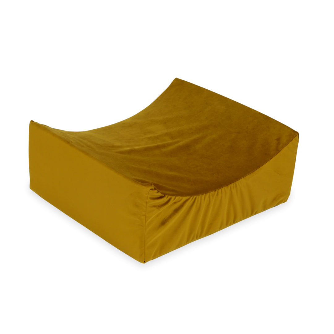 Foam cradle for velvet Playground