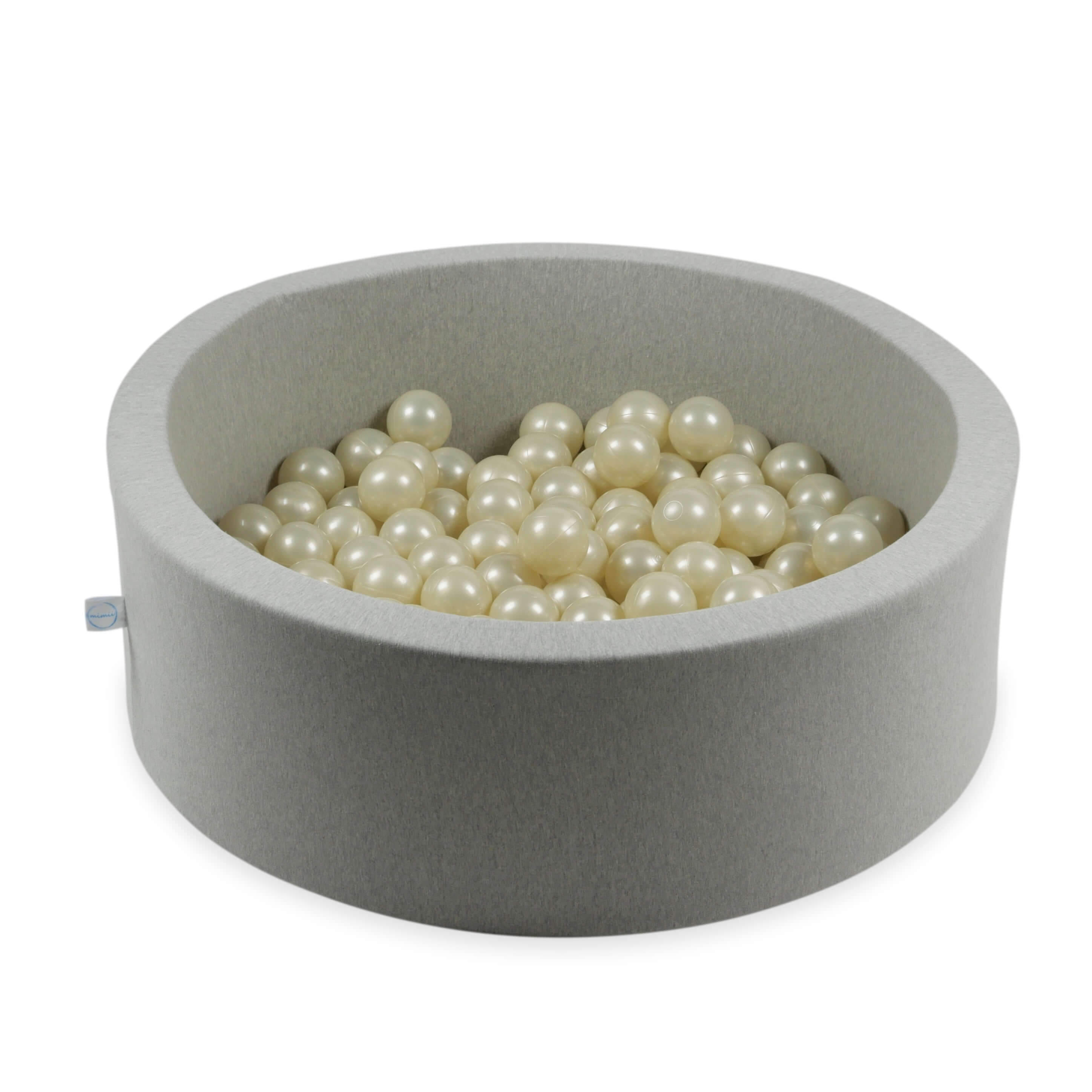 200 hellgoldene Spielbälle, 7 cm Durchmesser