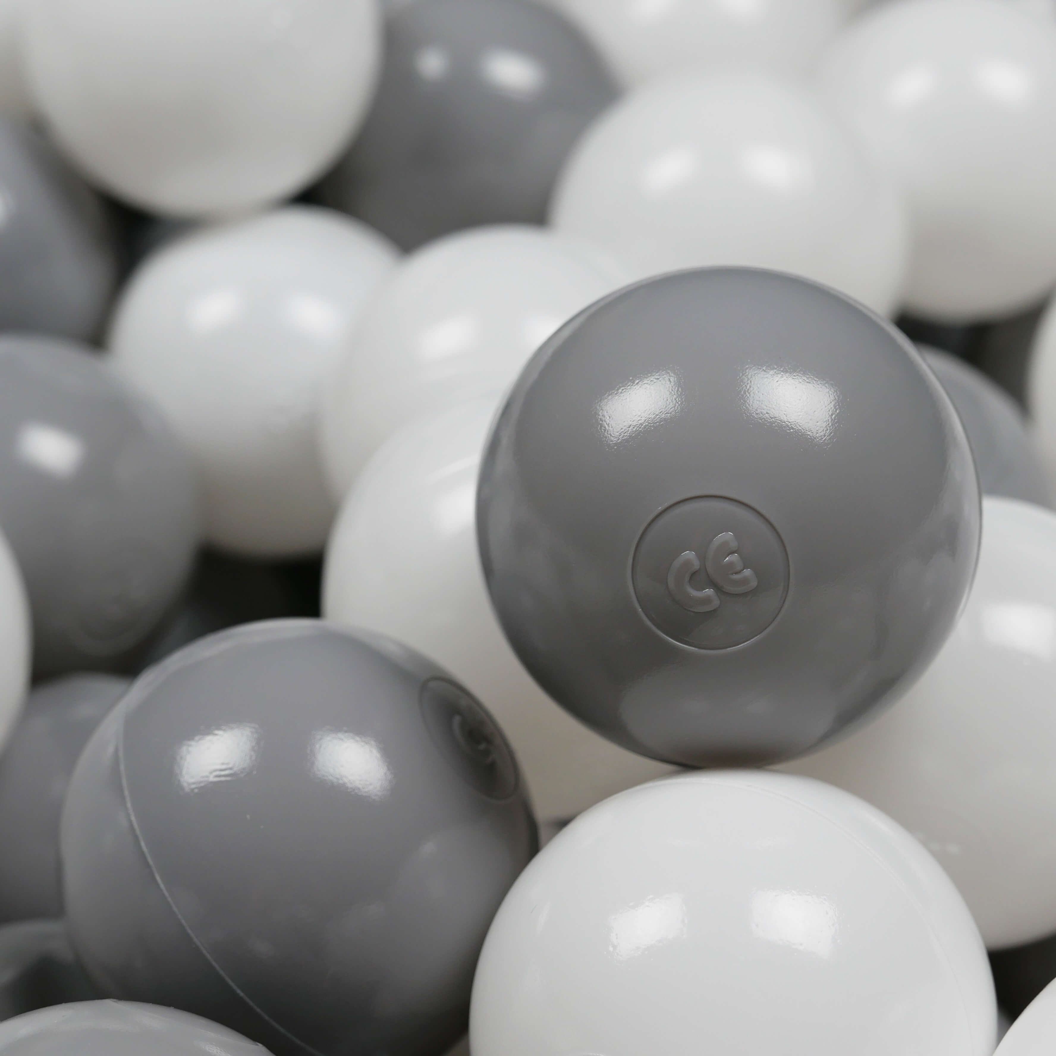 500 Spielbälle mit 7 cm Durchmesser, weiß und grau