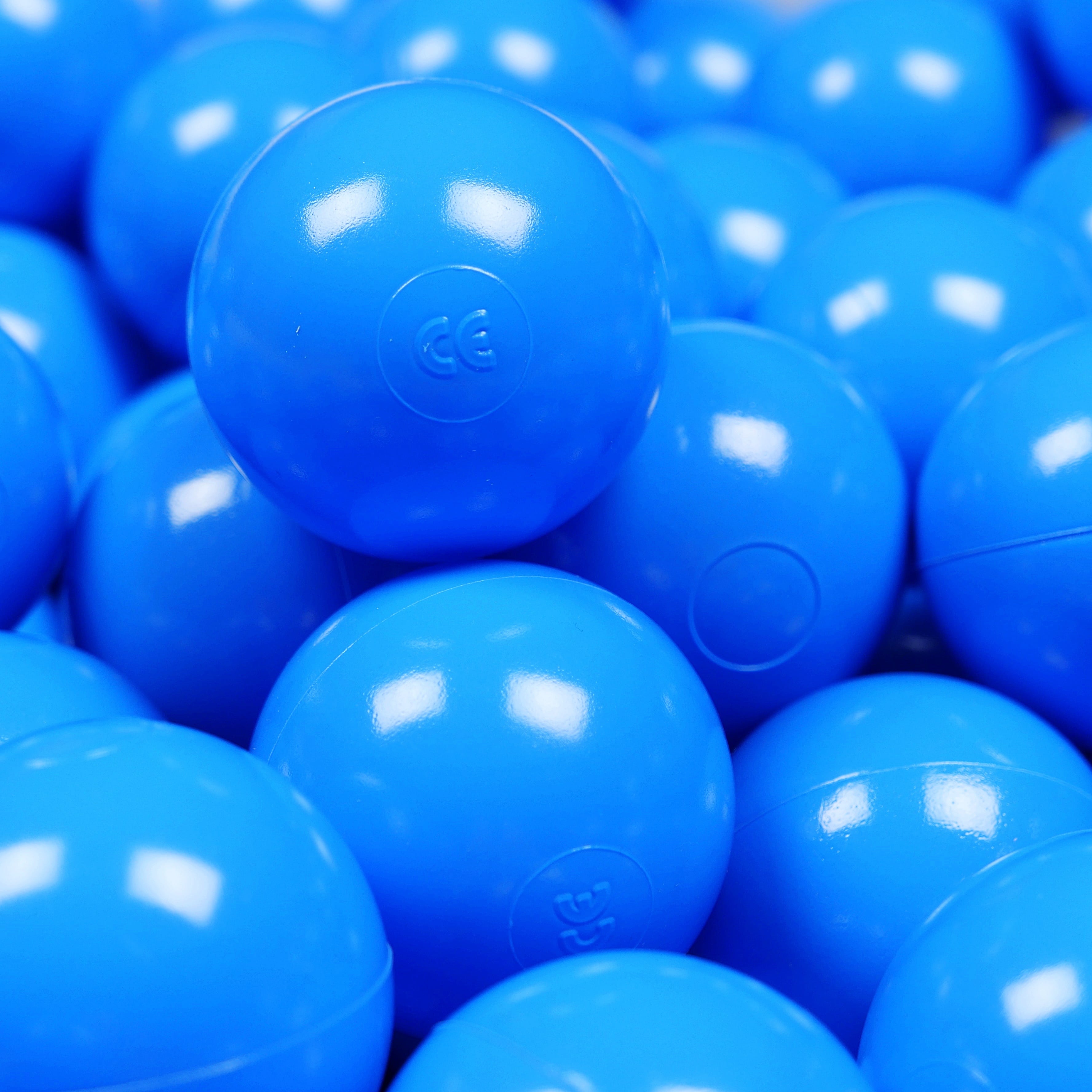 50 blaue Spielbälle, 7 cm Durchmesser