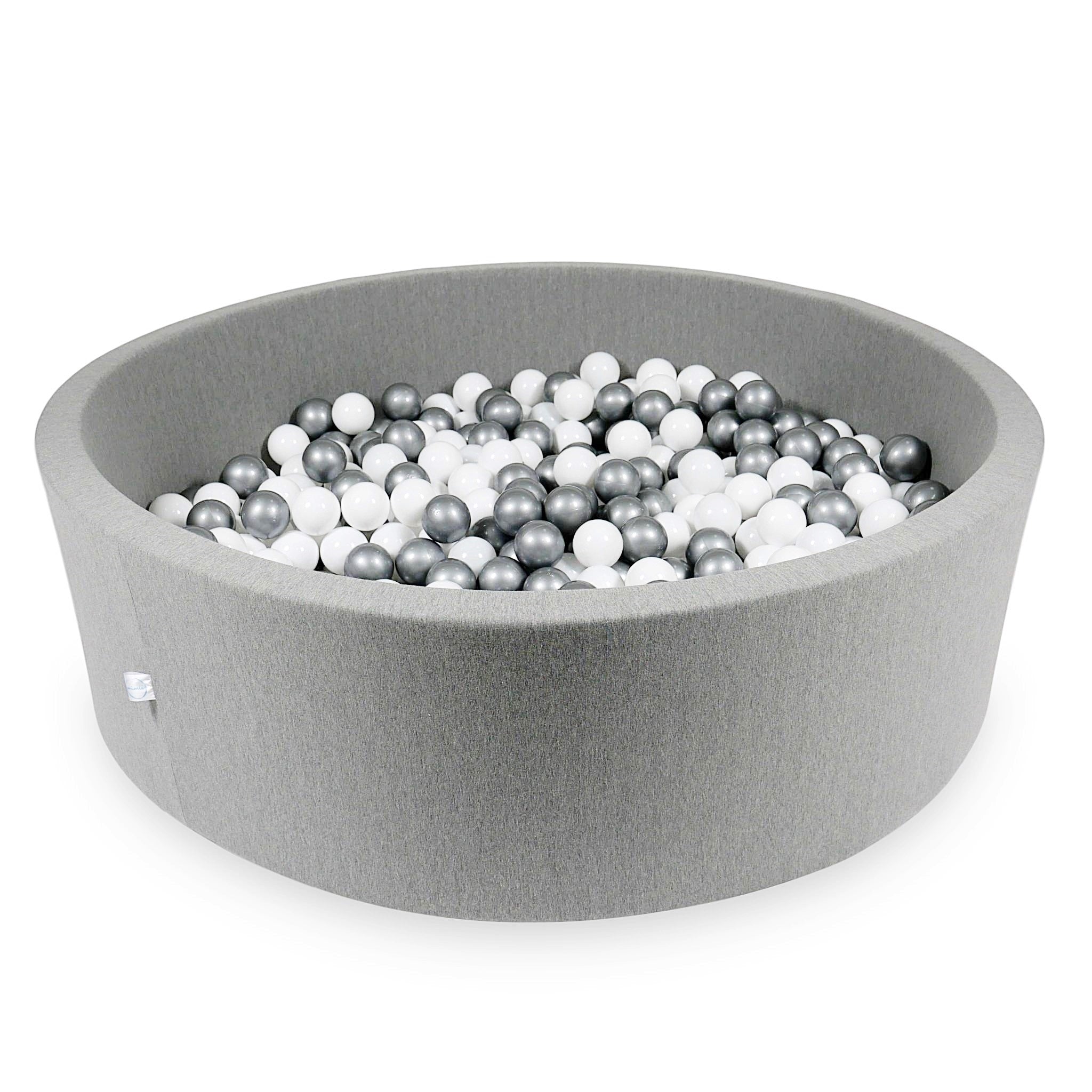 Gray ball pit 130x40 cm with 700 balls